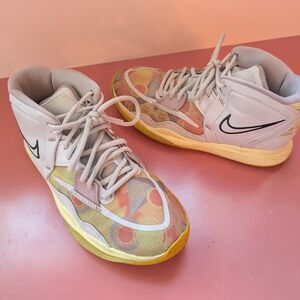 Nike Kyrie Infinity EP "Pyramid" sneakers